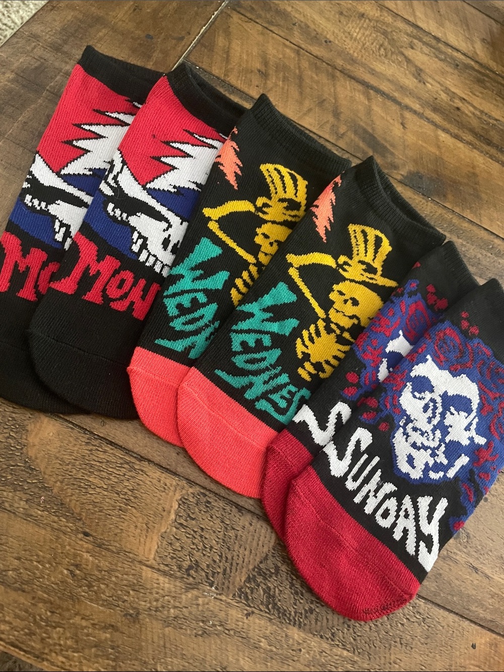 Novelty Grateful Dead No Show Socks - 3 pairs
